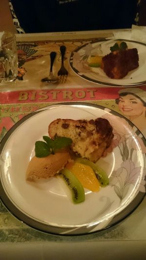 ドライフルーツ入りクグロフ